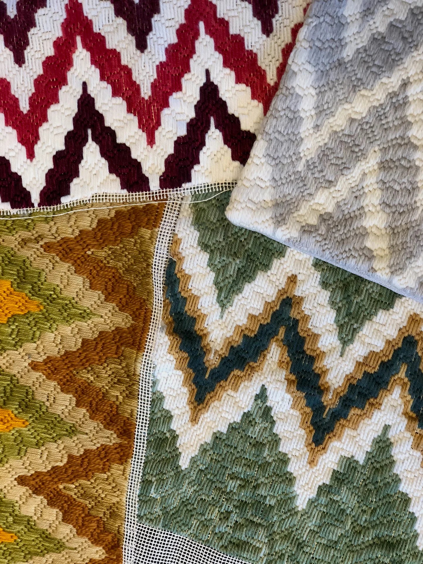 Kit de bordado en cañamazo - Cojín Zig Zag - vista adicional