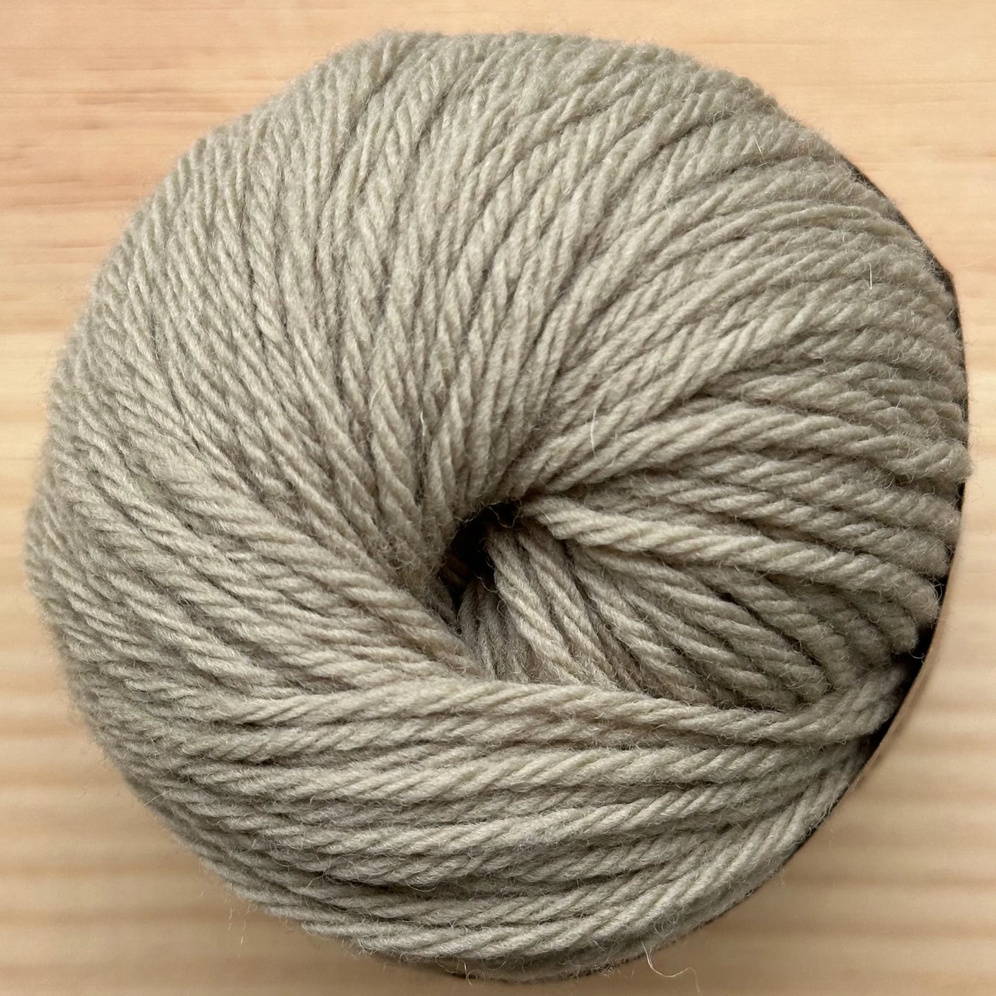 Ovillo de Lana 100% Española - Verde eucalipto