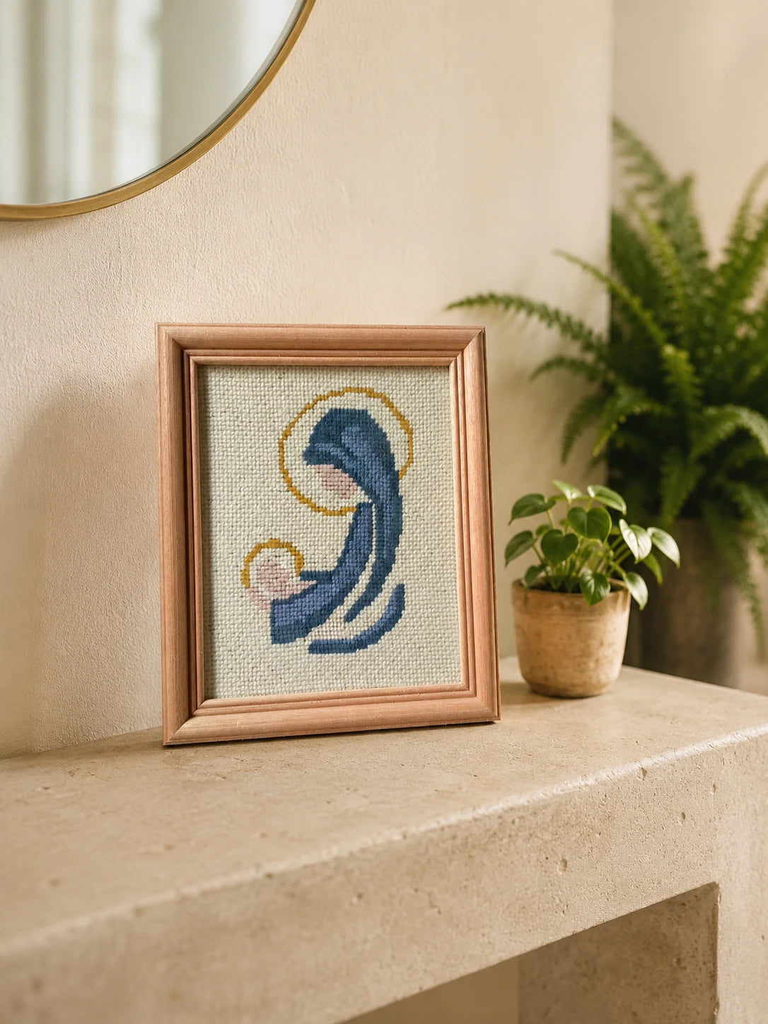 Bordado en petit point María y Jesús enmarcado - Ms. Bordados