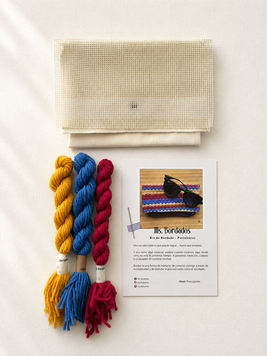 Canvas embroidery kit - Barcelona Verano Bag