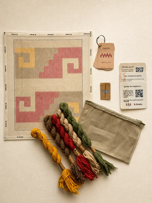 Kit de bordado sobre cañamazo - Sierra Camino