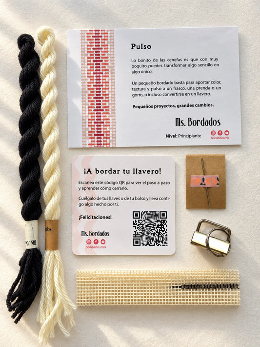 Kit de bordado sobre cañamazo - Franja Pulso Tinta
