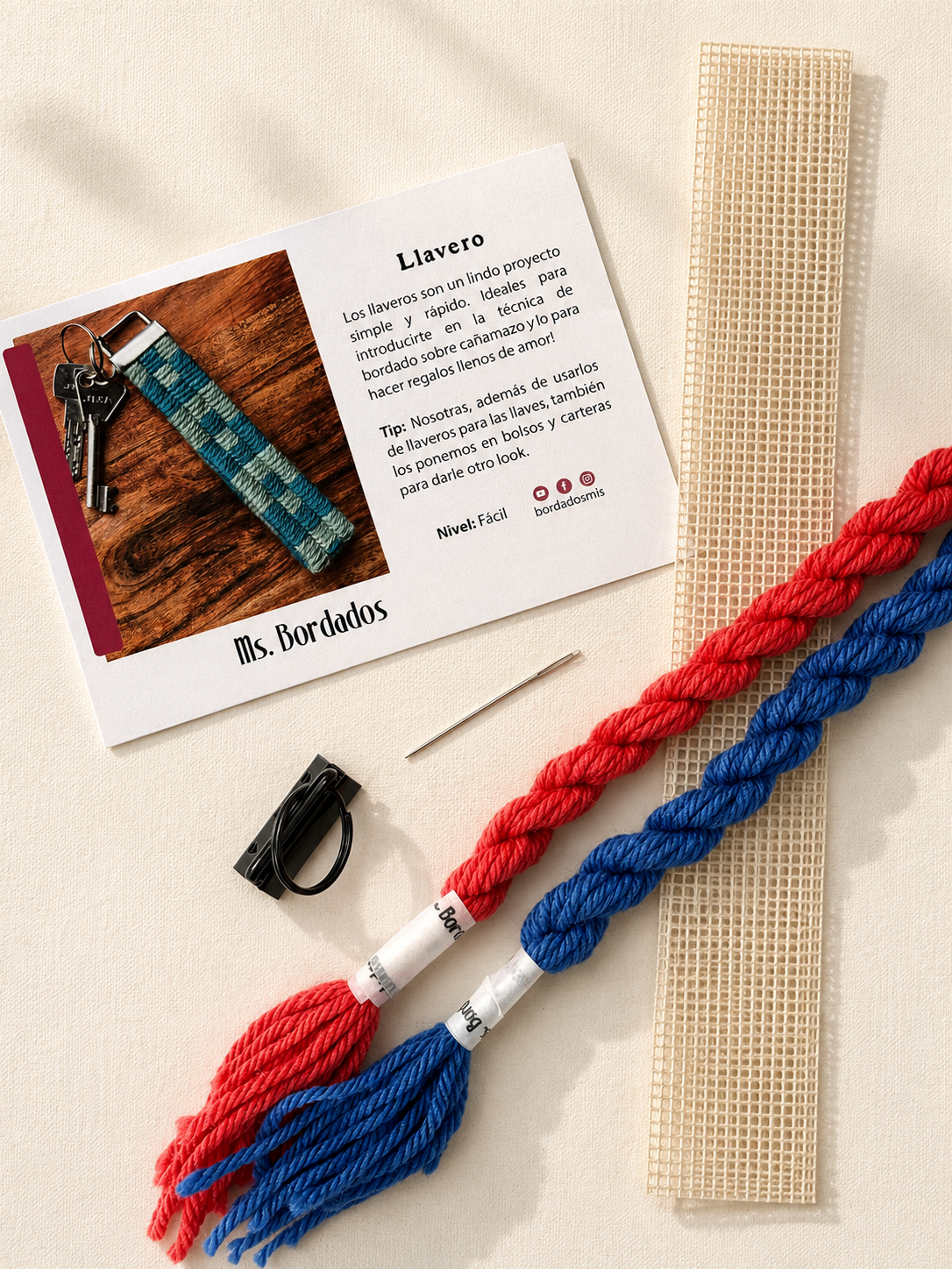 Canvas embroidery kit - Cubos Eléctrico Keyring