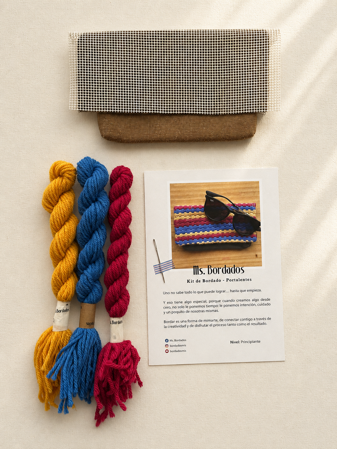 Canvas embroidery kit - Barcelona Verano Sunglasses Case