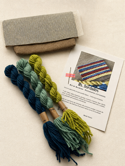 Canvas embroidery kit - Diagonal Olivia Sunglasses Case