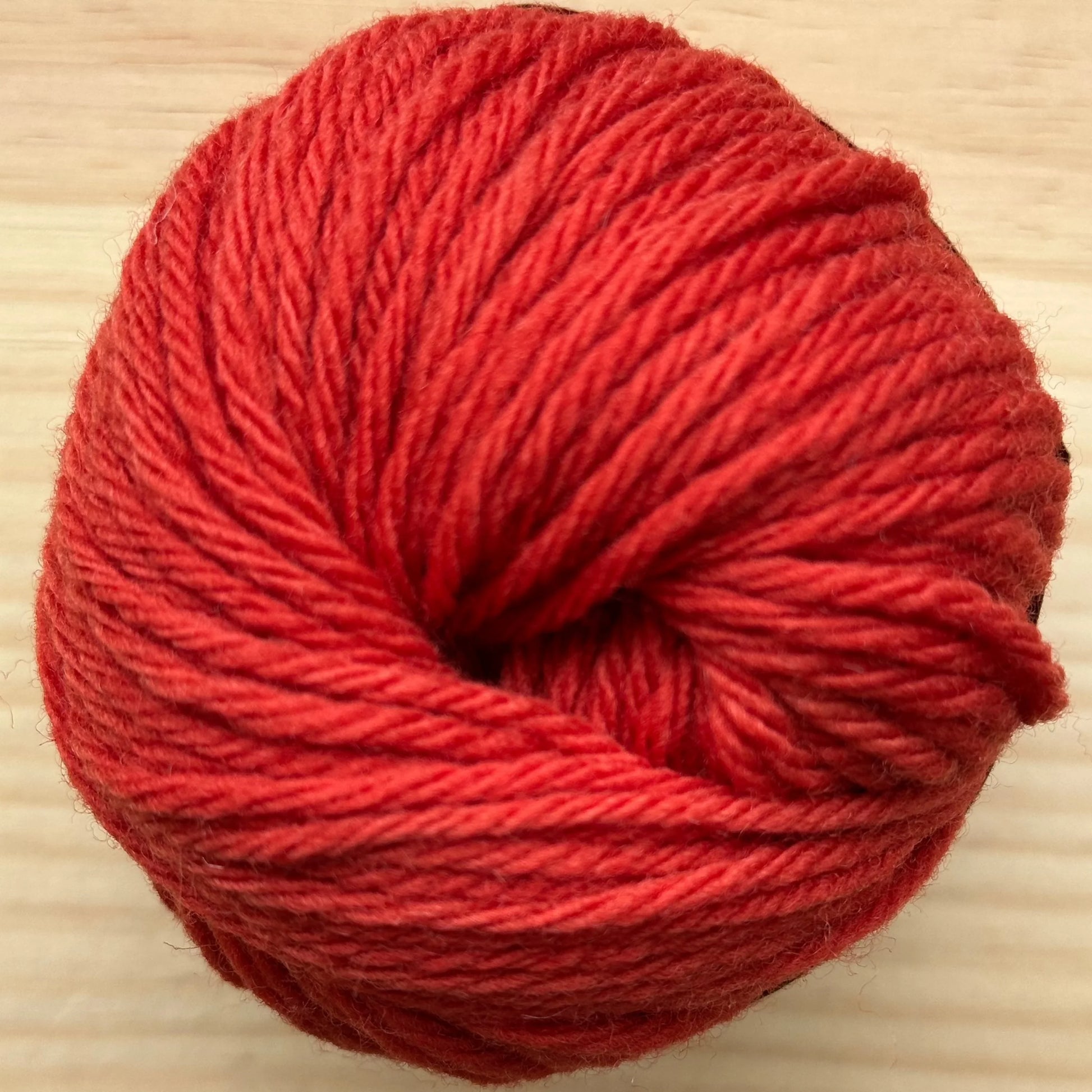 Ovillo de Lana 100% Española - Rojo ladrillo