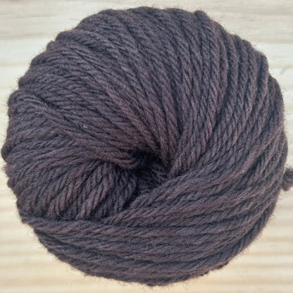 Ovillo de Lana 100% Española - Marrón - detalle