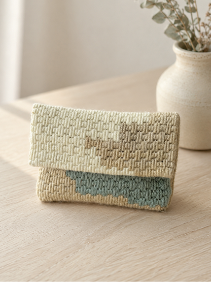 Canvas embroidery kit - Albi Sen Envelope Pouch